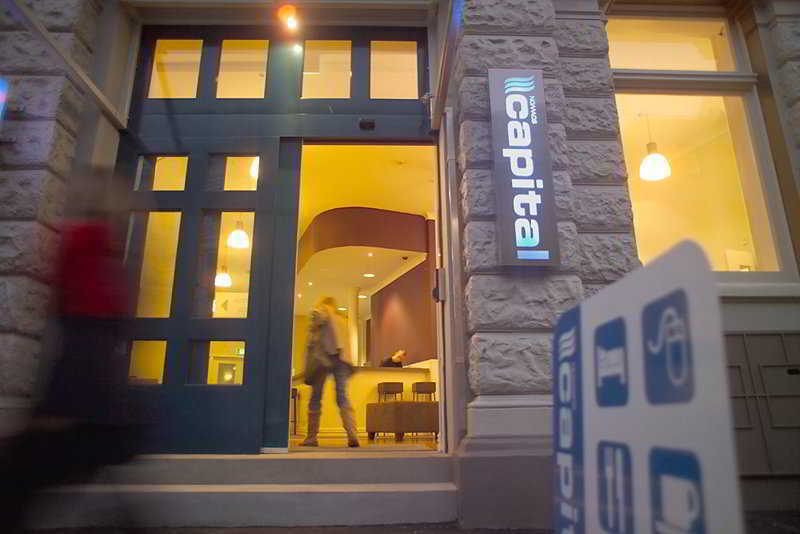 Nomads Capital Backpackers - Wellington (Adults Only) Hostel Екстериор снимка Capital